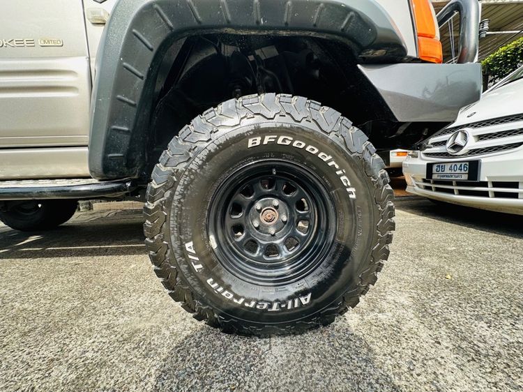 รถ Jeep Grand Cherokee 4.0 V6 Limited 4WD สี บรอนซ์ทอง