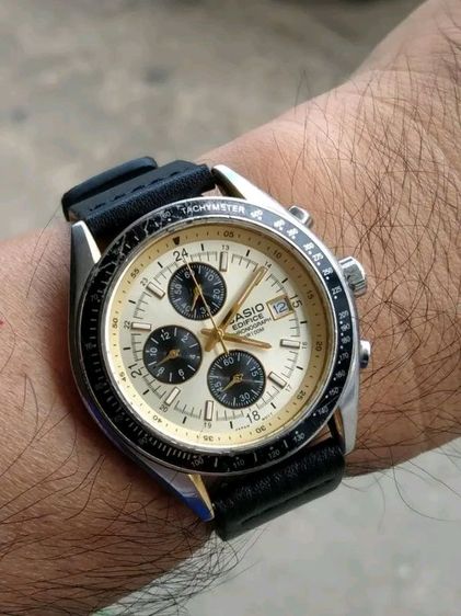 นาฬิกา Casio ถ่าน
สภาพดี เดินดี ใช้งานปกติ รูปที่ 8