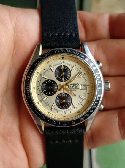 ทอง นาฬิกา Casio ถ่าน
สภาพดี เดินดี ใช้งานปกติ