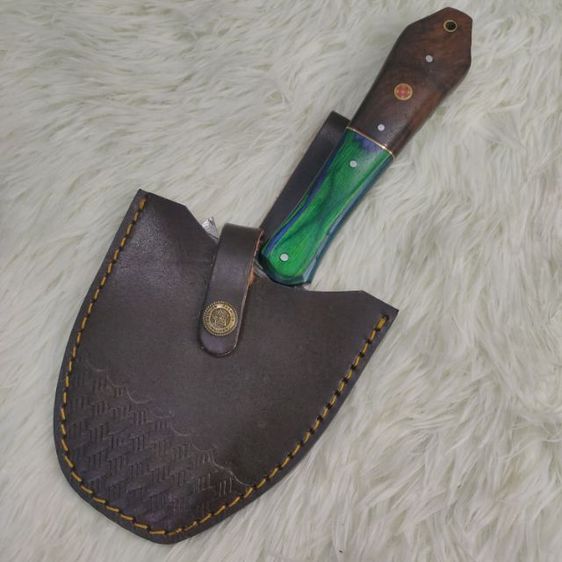 มีด หรือ ขวาน ดามัสกัส สองคม ทรงแปลก ด้ามไม้ แข็งไม้มะกอก ซองหนังหนาๆ งาน อเมริกา  รูปที่ 12