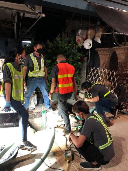 ดูดส้วม 0877945954 ท่อตัน