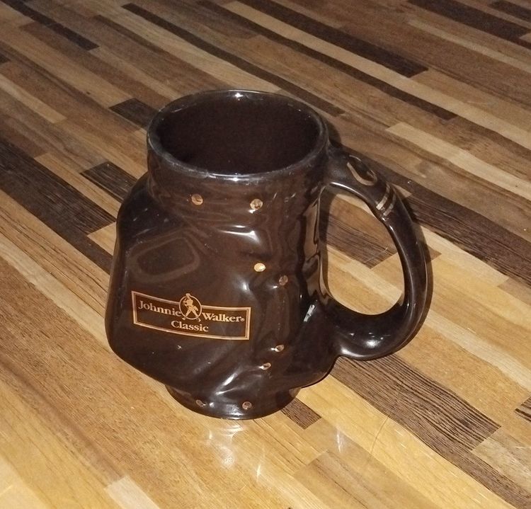 แก้ว Johnnie Walker สำหรับสะสม