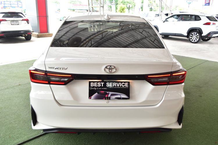 Toyota Yaris ATIV 2024 1.2 Smart Sedan เบนซิน ไม่ติดแก๊ส เกียร์อัตโนมัติ ขาว รูปที่ 4