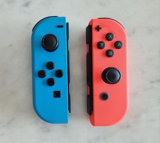 (มือ2) Nintendo Switch Neon Red,Blue สภาพดี แถมเคสJoy-Con พร้อมฟิล์ม รูปที่ 4