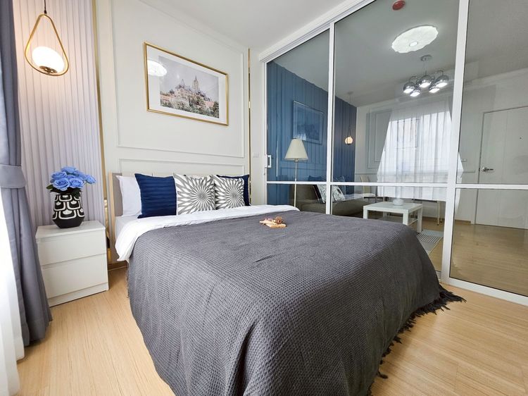 Sansiri ตกแต่งครบ ขายด่วน ห้องมุม คอนโด UNIO จรัญ3  ตึกหน้าสุดเลย ขนาด 28 ตรม.  อยู่ในซอยจรัญสนิทวงศ์ 3 เพียง 500 ม. ถึงถนนใหญ่ ใกล้ MRT ท่าพระ BTS ตลาดพลู 