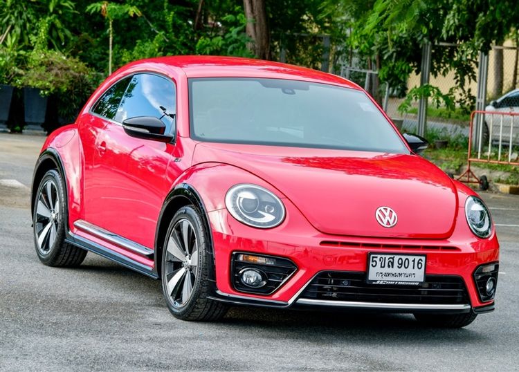 รถ Volkswagen Beetle 1.4 TSi สี แดง
