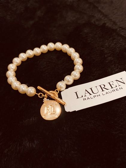 สร้อยข้อมือ Lauren Ralph Lauren  Pearl Like Beaded Gold tone Padlock braclet  งานแท้ 💯 รูปที่ 9