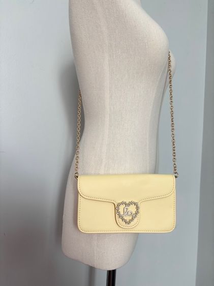 กระเป๋าสะพายข้าง guess lyn lynaround ของแท้ รูปที่ 7