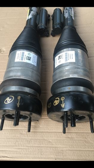 โช๊ค ถุงลม คู่หน้า Benz W205. C300 C350e  รูปที่ 7