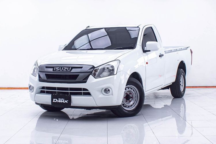 รถ Isuzu D-MAX 3.0 S สี ขาว