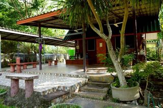 ขายรีสอร์ทเขาใหญ่ ขนาด 5 ไร่ เหมาะเป็นสถานปฎิบัติธรรม ภาวนา โยคะ และผู้ที่สนใจทำสถานที่ท่องเที่ยวเชิงธรรมะ