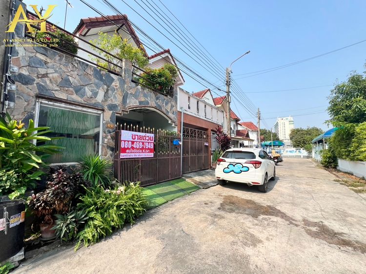 ตกแต่งครบ ️ขายด่วนทาวน์เฮ้าส์ 2 ชั้น ขนาด19.2ตรว นภาวิลล่า นวมินทร์88 หรือ รามอินทรา58 เขตคันนายาว ขาย2.59ลบ. รูปที่ 3