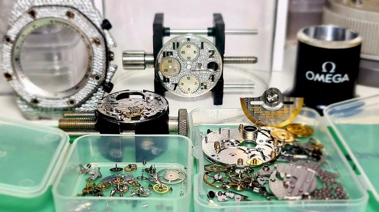 รับซ่อมนาฬิกา เก่า และ ใหม่ OMEGA ROLEX LONGINES MIDO RADO TAG SEIKO. รูปที่ 3