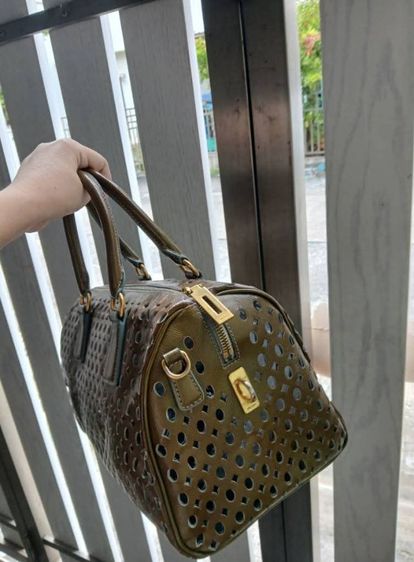 กระเป๋า PRADAแท้ รูปที่ 4