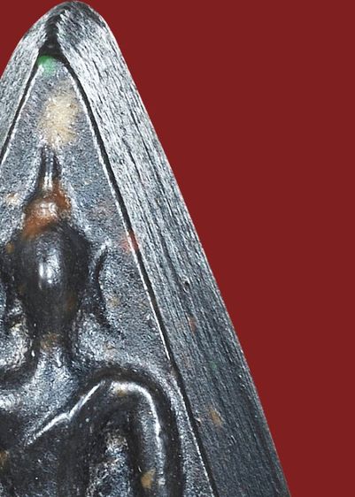 พระบ้าน 🔎 หายาก,วรรณะเขียว พระสมเด็จจิตรลดา พระกำลังแผ่นดิน พระในหลวง ร.9 พิมพ์ 3 เหลี่ยมใหญ่ ปี 09 เนื้อมีมวลสาร รูปที่ 12