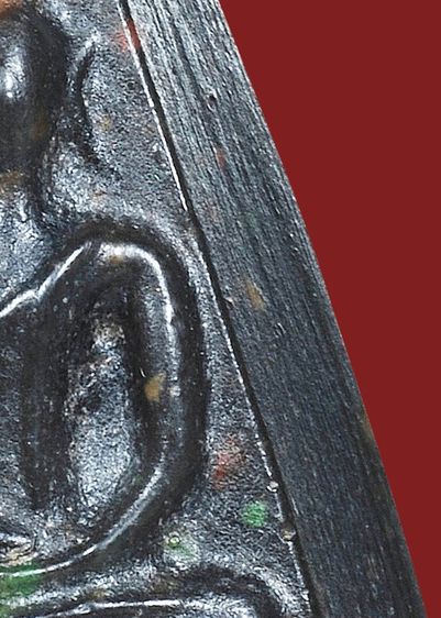 พระบ้าน 🔎 หายาก,วรรณะเขียว พระสมเด็จจิตรลดา พระกำลังแผ่นดิน พระในหลวง ร.9 พิมพ์ 3 เหลี่ยมใหญ่ ปี 09 เนื้อมีมวลสาร รูปที่ 14