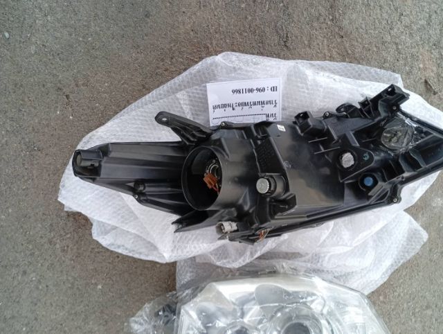 ไฟหน้า โปเทคเตอร แท้ วีออด17 รูปที่ 8