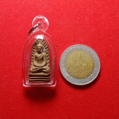 พระรอด วัดมหาวัน รูปที่ 3