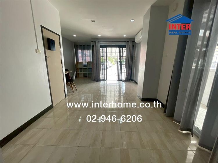 ทาวน์โฮม 2 ชั้น 28.4 ตร.ว. หมู่บ้านศรีนวมินทร์1 ใกล้สำนักงานที่ดินบางกะปิ ซอยนวมินทร์45 ถนนนวมินทร์ ถนนลาดพร้าว เขตบางกะปิ กรุงเทพมหานคร รูปที่ 2