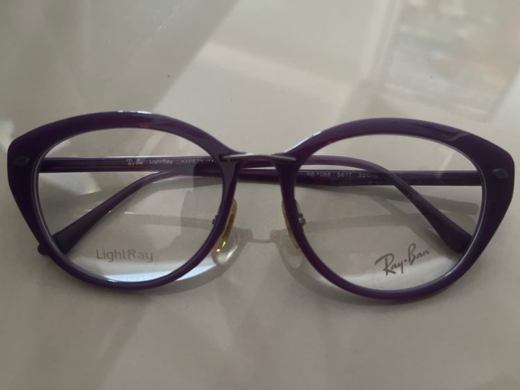 กรอบเเว่น 