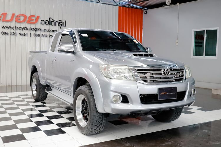 Toyota Hilux Vigo Champ 2015 Smart Cab 2.5 E Prerunner Pickup ดีเซล ไม่ติดแก๊ส เกียร์ธรรมดา บรอนซ์เงิน รูปที่ 3
