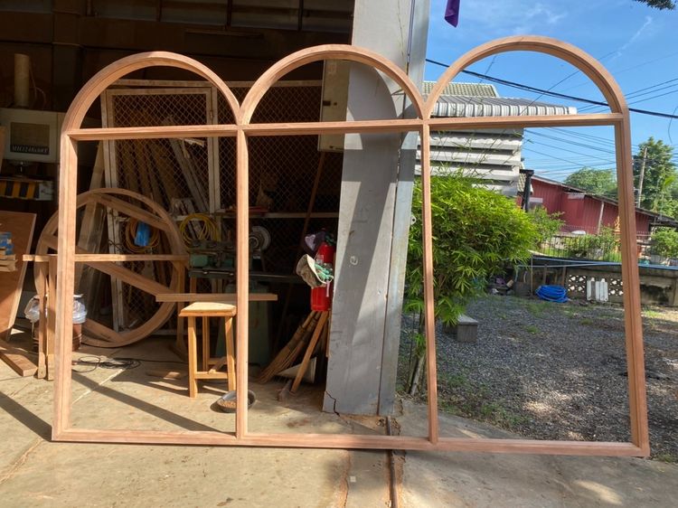  งานวงกบโค้งกระจกติดตาย วงกบโค้งตามแบบ ผลิตตรงจากโรงงานของเราเอง รับทำตามแบบ ตามขนาด รูปที่ 9