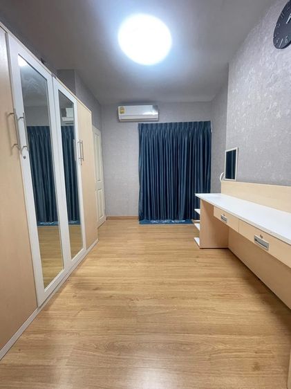 มีบางส่วน Land and Houses ไม่อนุญาต ขายเช่า คอนโด รูปที่ 2