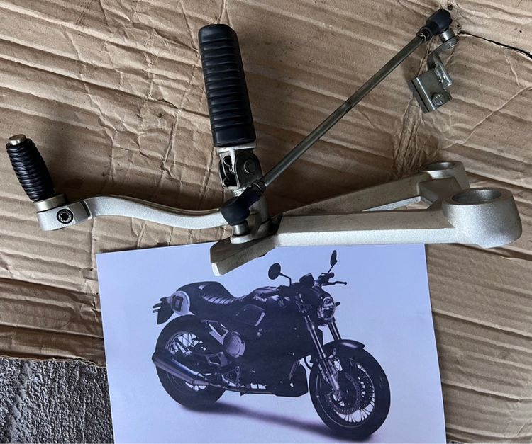 GPX GENTLEMAN 200 ชุดขาเกียร์ รูปที่ 5