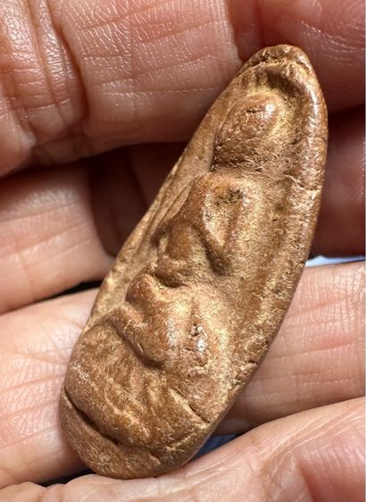 🙏พระรอดลำพูน เนื้อเขียวคราบดำ🙏พระอัครสาวก เนื้อดิน ล.พ.เชย วัดท่าควาย🙏พระรอดเศียรโล้นลำพูน องค์ละ1000 รูปที่ 10