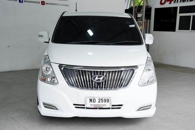 Hyundai H-1 2013 2.5 GRAND STAREX Utility-car ดีเซล ไม่ติดแก๊ส เกียร์อัตโนมัติ ขาว รูปที่ 2