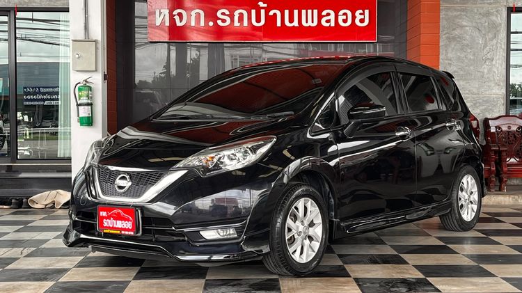 รถ Nissan Note 1.2 V สี ดำ