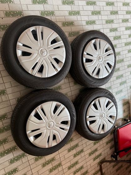 ล้อกะทะ ฝาครอบ รถป้ายแดง แอททราจ ถอด100โล ขอบ14 ยางบริสโตน ปลายปี24 ชุดละ7999 ติดต่อ 089-4138993 เอส  รูปที่ 13