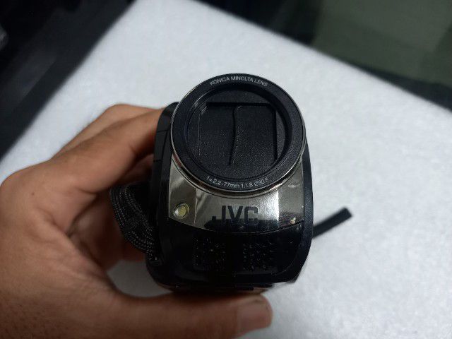 กล้องวิดีโอ JVC GZ-MG645BAG เป็นกล้องวิดีโอแบบฮาร์ดดิสก์ (HDD) ความละเอียด Full HD 1920x1080p มีความจุ 60GB  รูปที่ 17