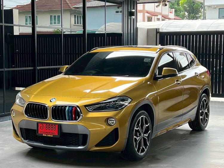 รถ BMW X2 2.0 sDrive20i M Sport X สี เหลือง