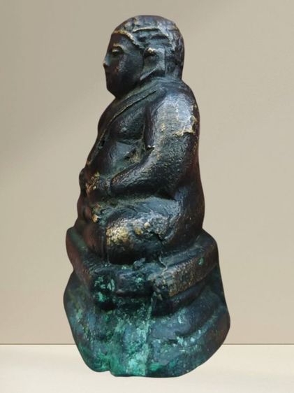 พระสังกัจจายน์ หลวงพ่อเส็ง รุ่นแรก วัดศรีประจันตคาม ปี2499 เ นื้อทองเหลืองรมดำ ตอกโค๊ตดอกจันทร์ ด้านหลัง หายากสุดๆ 1 ใน 1000 องค์ รูปที่ 3