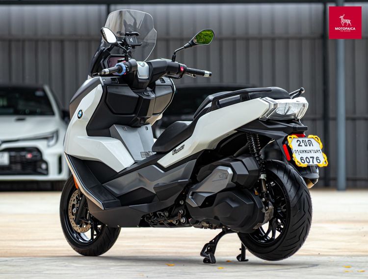 Bmw C400 GT ปี2019 สีขาว ตัวจอสีTFT กุญแจKeyless วิ่ง15,000km.  รูปที่ 4