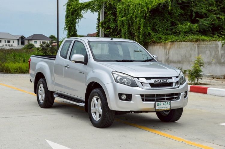 Isuzu D-MAX 2013 2.5 Hi-Lander Z Pickup ดีเซล ไม่ติดแก๊ส เกียร์อัตโนมัติ บรอนซ์เงิน รูปที่ 2