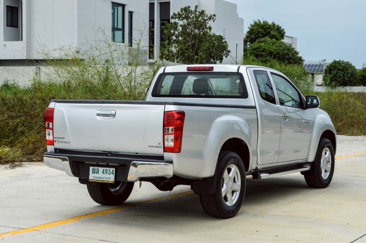 Isuzu D-MAX 2013 2.5 Hi-Lander Z Pickup ดีเซล ไม่ติดแก๊ส เกียร์อัตโนมัติ บรอนซ์เงิน รูปที่ 3