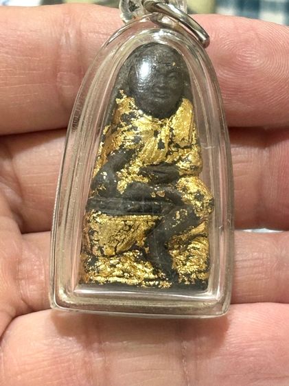 พระหลวงปู่ทวด วัดศรีมหาโพธิ์ เนื้อว่านพิมพ์ห้อยฝ่าบาทใหญ่ รุ่น5 แซะพิมพ์นิยม ปี37 รูปที่ 4