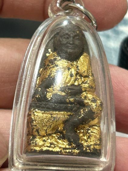 พระหลวงปู่ทวด วัดศรีมหาโพธิ์ เนื้อว่านพิมพ์ห้อยฝ่าบาทใหญ่ รุ่น5 แซะพิมพ์นิยม ปี37