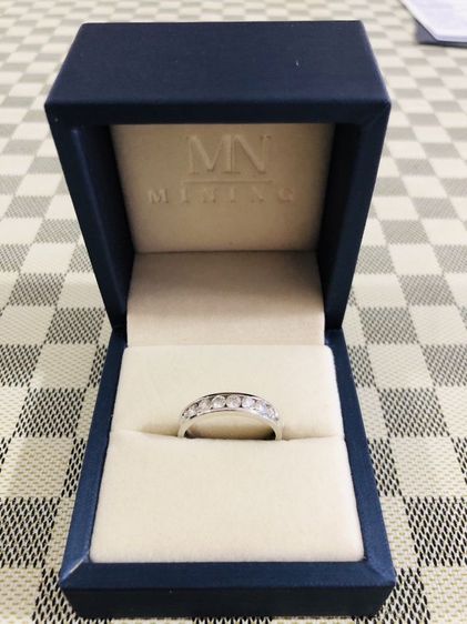 ขายครับ แหวนเพชร 