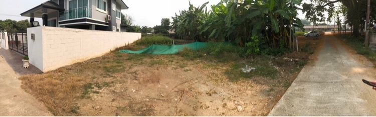 ที่ดินไม่มีสิ่งปลูกสร้าง