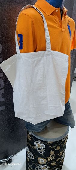 Uniqlo กระเป๋า(รวมส่ง) รูปที่ 4