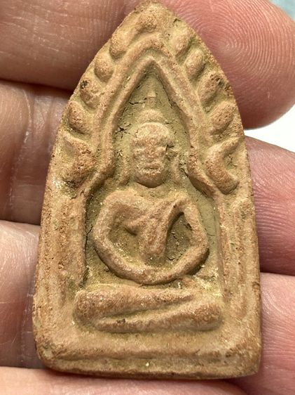 พระขุนแผน กรุวัดบ้านกร่าง พิมพ์สมาธิ หลวงพ่อมุ่ย ปลุกเสก ปี 2490