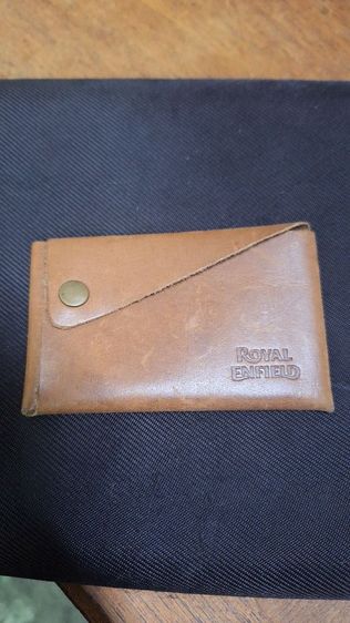 ไม่ระบุ น้ำตาล หนังแท้ Royal Enfield กระเป๋านามบัตรของแบรนด์แท้ๆ สวยงามราคาดี