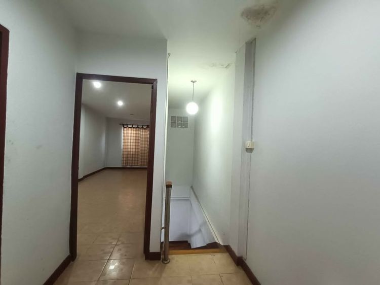 ทาวน์เฮ้าส์ 2 ชั้น