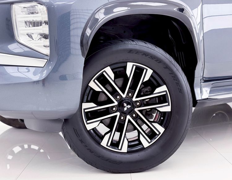 Mitsubishi Pajero Sport 2020 2.4 GT Plus Utility-car ดีเซล ไม่ติดแก๊ส เกียร์อัตโนมัติ เทา รูปที่ 4