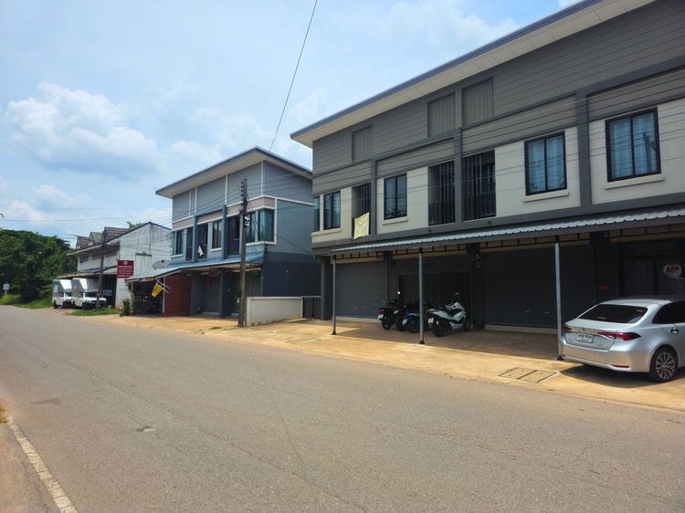 ตึกแถว 2 ชั้นมือหนึ่ง ทำเลถนนบ้านโจด-บ้านเป็ด ใกล้บึงหนองโคตร ลดราคาพิเศษ รูปที่ 3