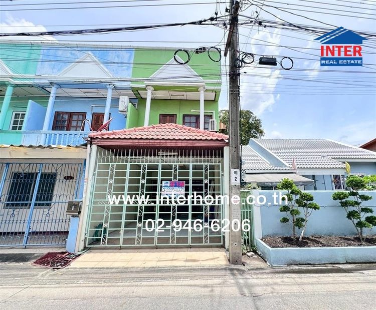 ไม่ใช่ ทาวน์เฮ้าส์ 2 ชั้น 16 ตร.ว. หมู่บ้านกอบกาญจน์ ถนนราชพฤกษ์-รัตนาธิเบศร์ ถนนบางกรวย-ไทรน้อย บางใหญ่ นนทบุรี