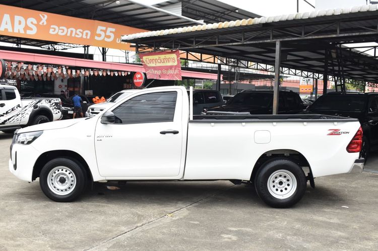 Toyota Hilux Revo 2022 2.8 J Plus Pickup ดีเซล ไม่ติดแก๊ส เกียร์ธรรมดา ขาว รูปที่ 4